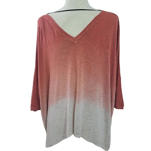 Dolan Women's Ombre Dusty Peach Boxy Oversize Rayon V Neck Top Vacation Sz Small - Picture 2 of 8